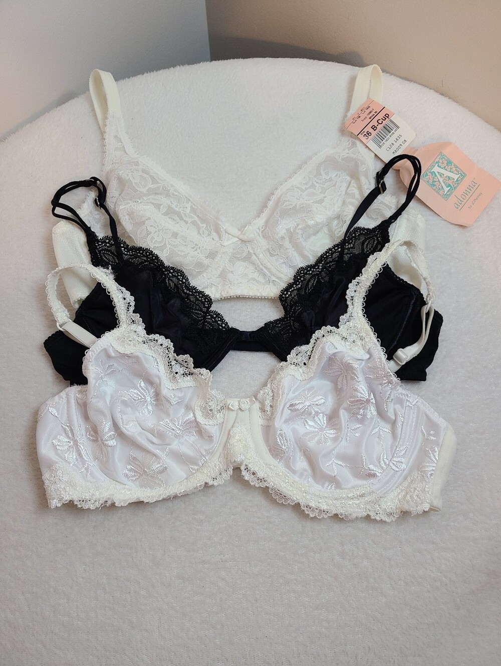 Lot of 3 Vintage Lace Unlined Underwire Bras Size 36B VS Jcpenney - Picture 1 of 5